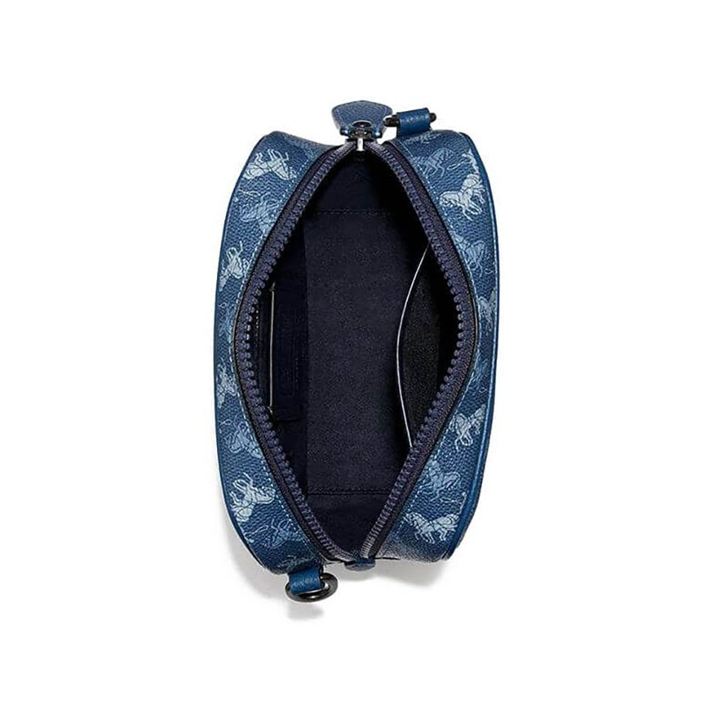 Waterproof Hand Bag Best for Regular Use For Ladies